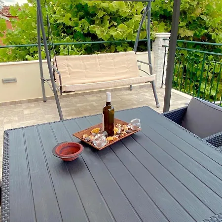 Asteraki Poolside By Dadovillas Appartamento *
