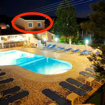 Asteraki Poolside By Dadovillas Apartment *